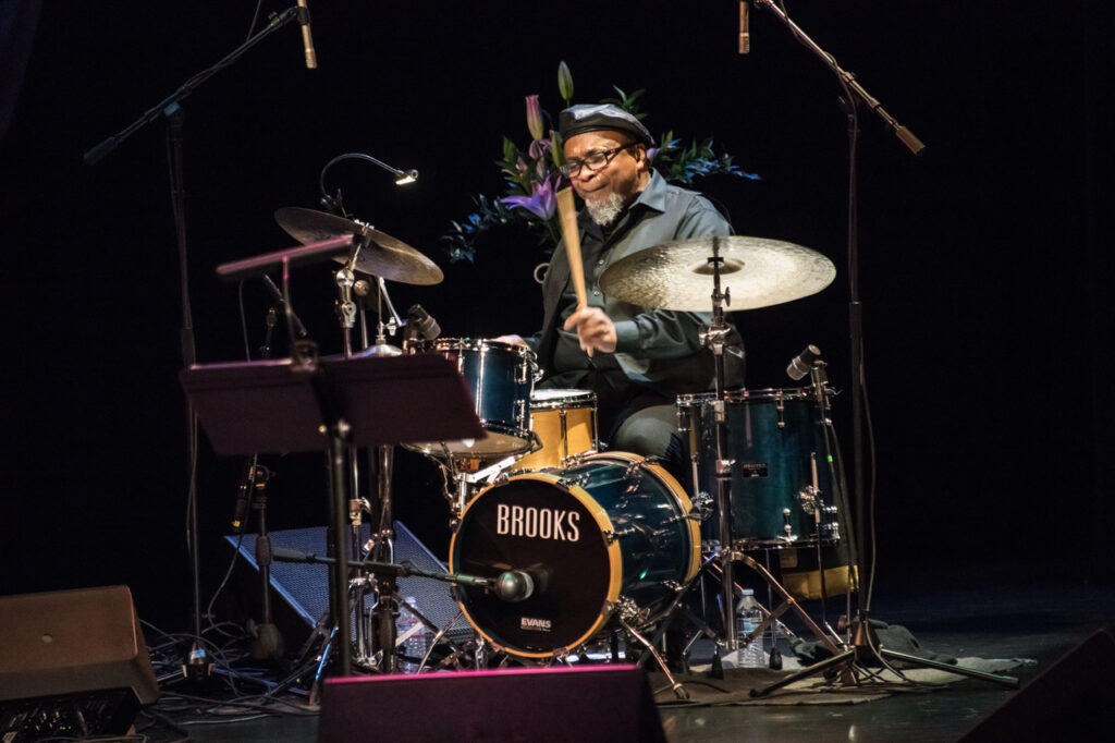 Deszon Claiborne, Brooks Drum , Brooks Drums , Chuck Brown school of Drumming , private lessons , group lessons , Berkeley Jazz School, Jazz Camp West, Stanford Jazz Camp, Lafayette Summer Music camp, Moody’s Jazz Camp, Just Say Jazz, and Adventures in Music.